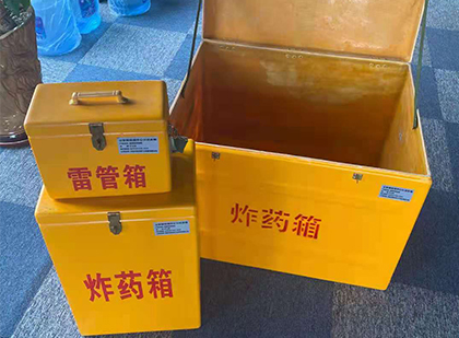 景泰玻璃雷管箱生产标准全解析：安全、性能与合规的基石